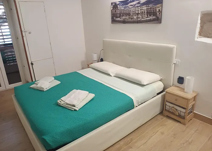 Talia Capo Massimo * פלרמו