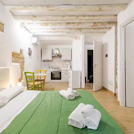 Talia Capo Massimo Apartment Palermo