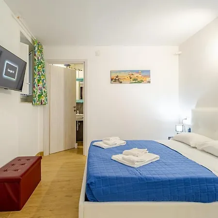 Talia Capo Massimo Apartment Palermo