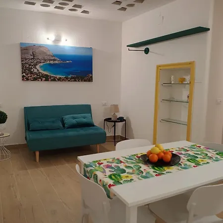 Talia Capo Massimo Apartment Palermo
