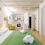 Talia Capo Massimo 公寓 巴勒莫